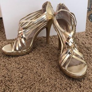 Chinese laundry gold metallic heels